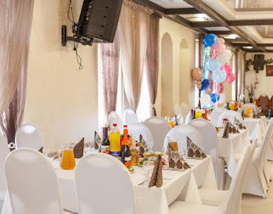 День рождения в Персик