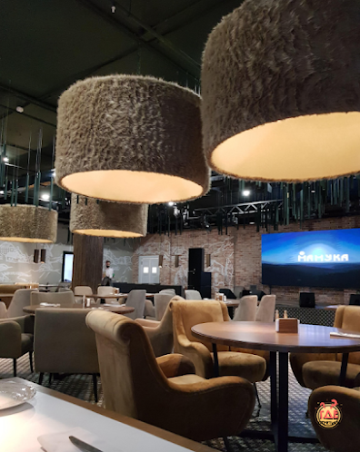 Основной зал в «Мамука» фотография №17