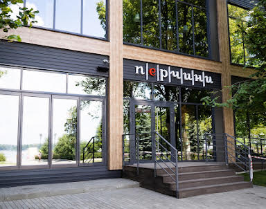  ресторан Перчини Grill & Wine на Волжском проспекте