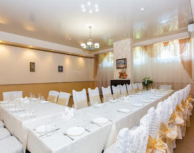  ресторан GRAND на ул. Ядринцевской