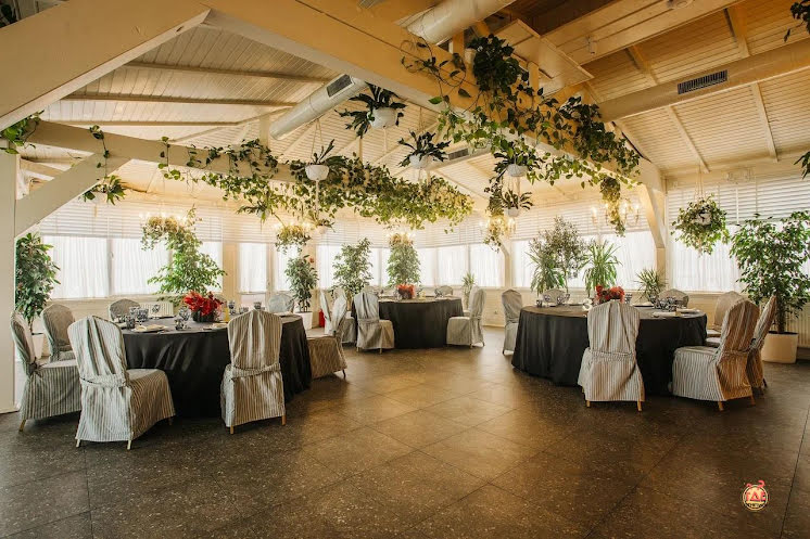 Основной зал в «Риверсайд» фотография №14