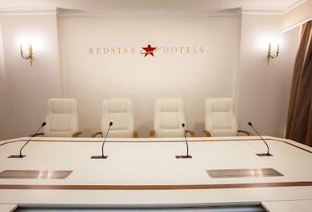 Конференц-зал «Ленск» в Банкетный зал ресторана «Айхал»