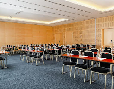  ресторан AIRPORTCITY PLAZA St.Petersburg