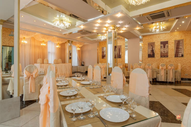 Зал «Персиковый» в «У Озера ​на Героев Космоса» фотография №11