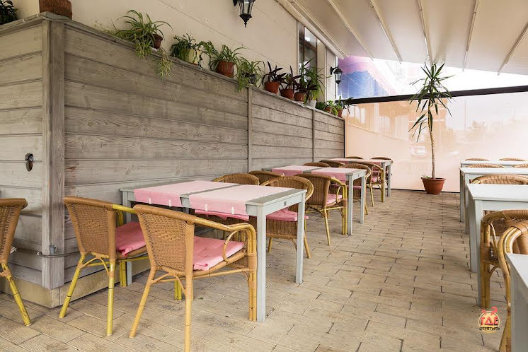 Летняя веранда в «Россичъ» фотография №4