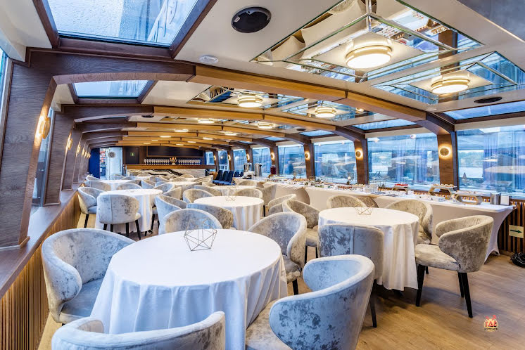 Палуба  в «Теплоход "Москва 73"» фотография №9