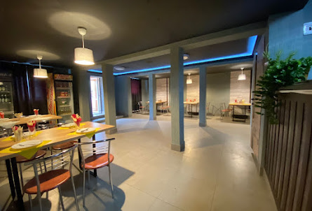 Малый зал в Средний зал