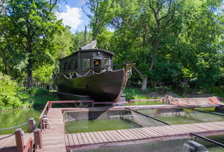 Зал «Корабль» в Охотничий кабинет