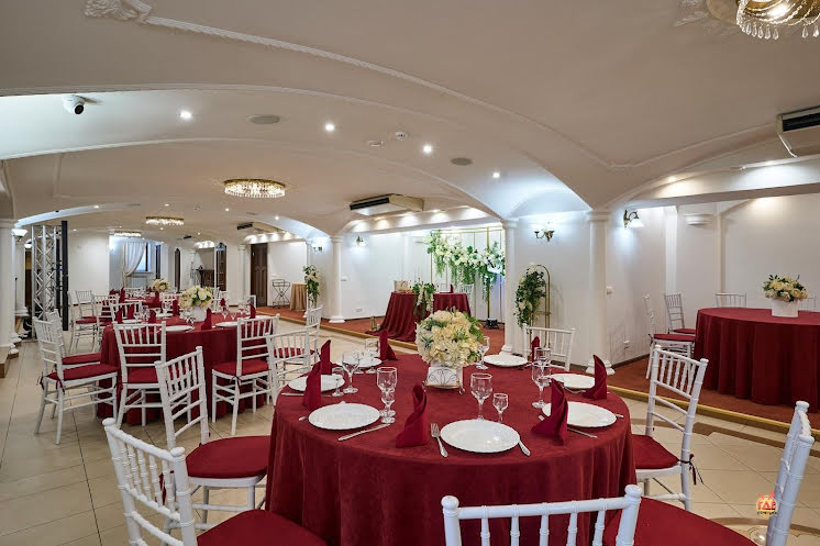 Большой зал в «Колибри» фотография №4