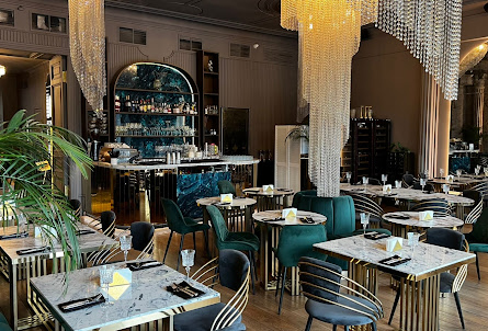 Основной зал в VIP зал