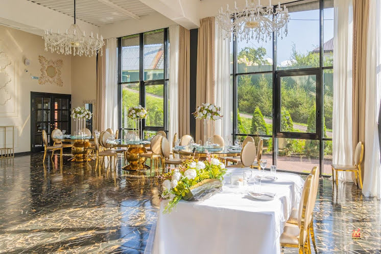 Банкетный зал в «Кролик в Шляпе» фотография №6