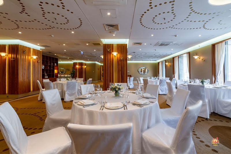 Crown Hotel фотография №5