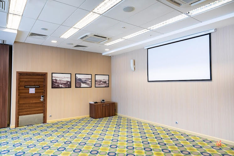 Зал «Стрелка»  в «Hampton by Hilton» фотография №3