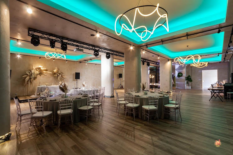 URBAN в «AMAND HALL / Аманд Холл» фотография №13