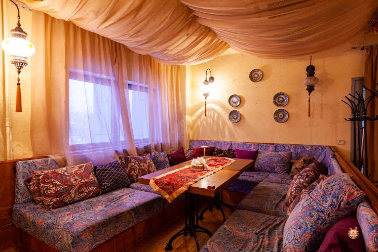 Малый зал в «Чайхана Сезам на Рябиновой» фотография №14