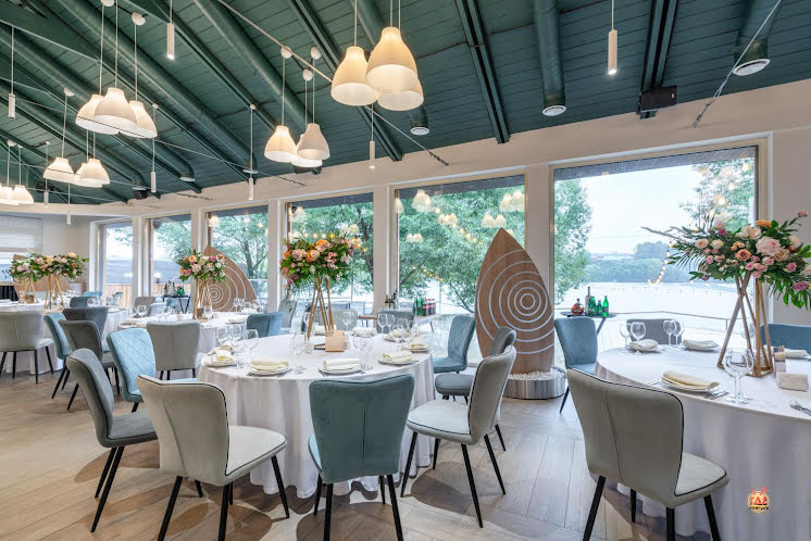 Основной зал в «Ozero» фотография №16