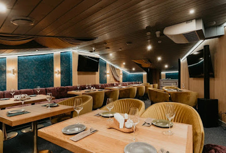 Караоке-зал в Караоке-зал