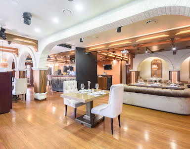 Свадьба в Mars