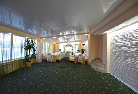 Зал «Кураж» в Зал «Кураж»