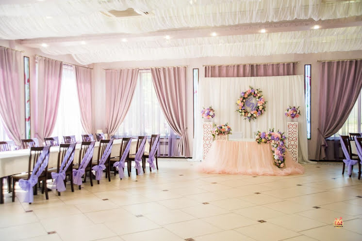 Зал «Сиреневый» в «Сказка» фотография №18