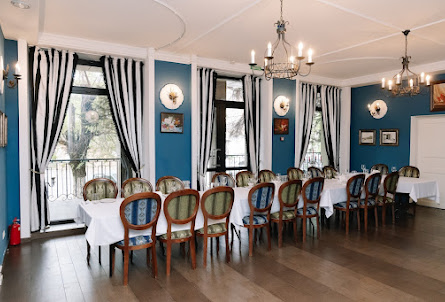 Банкетный зал «СамоварЪ»  в Банкетный зал «СамоварЪ» 