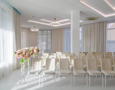 Свадьба в Эмиз