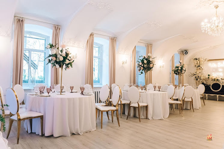 Большой зал в «Niagara на Галерной» фотография №13