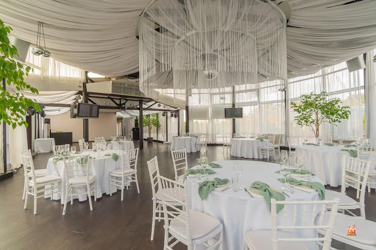 Панорамный зал в «Бали» фотография №14