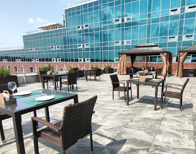  ресторан Astro Plaza