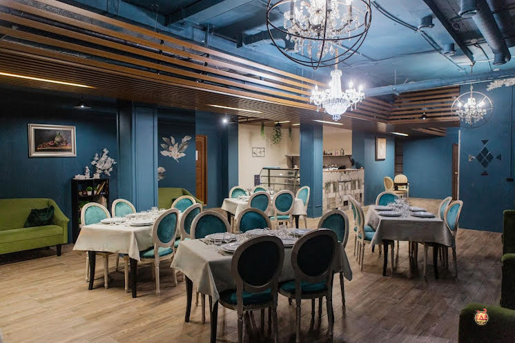 Основной зал в «Ожерелье» фотография №1