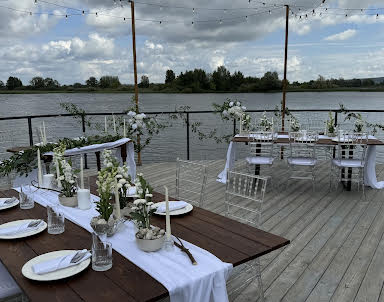  ресторан Утрау