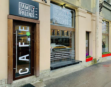 День рождения в Family Friends