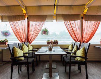  ресторан Flash Royal