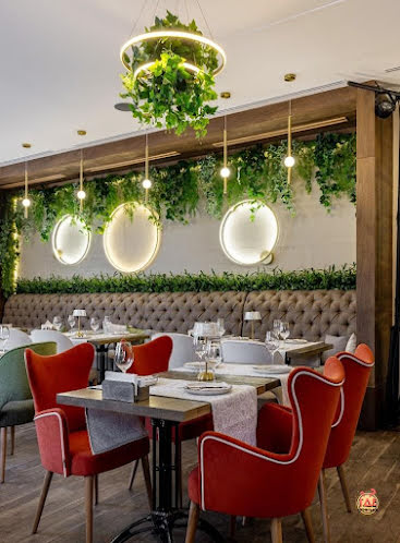 Зал первого этажа  в «Незагорами» фотография №1