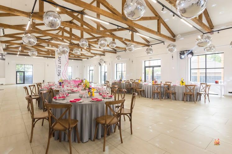 Основной зал  в «АМБАР ХОЛЛ» фотография №12