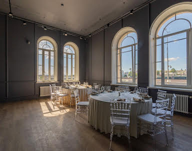 Корпоратив в DOM