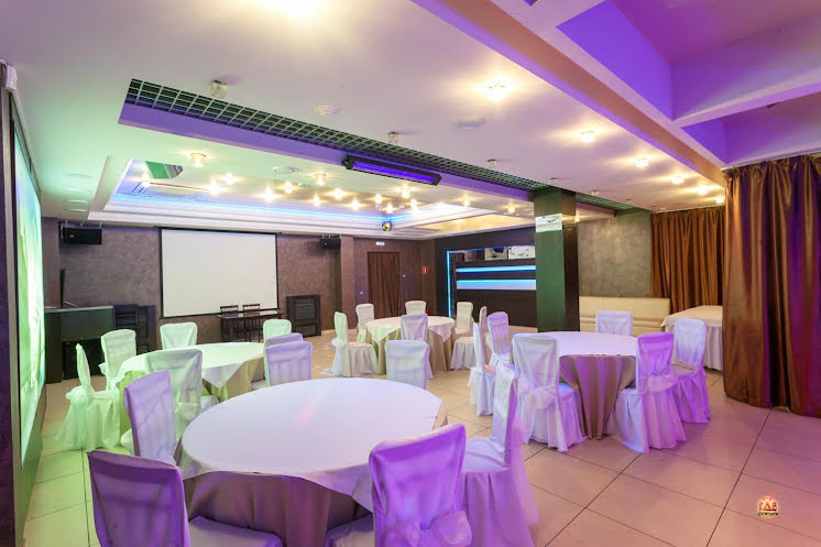 Малый зал в «Буржуй» фотография №15