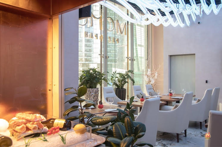 Светлый зал в «Okovoice Event Hall» фотография №1