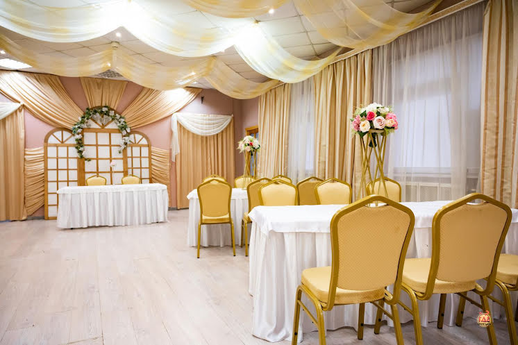 Янтарный зал в «Чайка» фотография №9