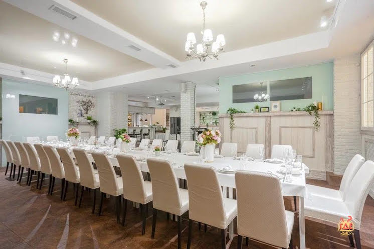 Основной зал в «Рокфор» фотография №15