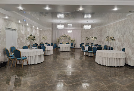 Основной зал в Основной зал