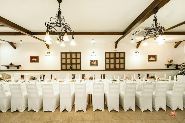 Зал на 50 человек в «Ностальжи» фотография №4