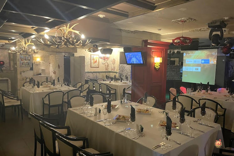 Изюм в «Центр Международной Торговли» фотография №1