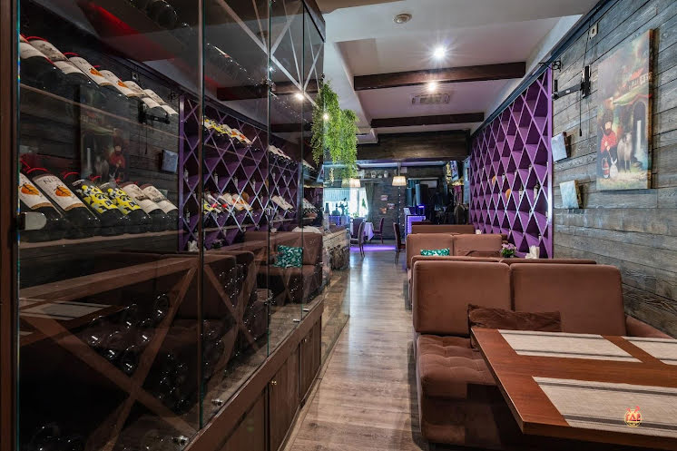 Основной зал в «Тбилисоба» фотография №12