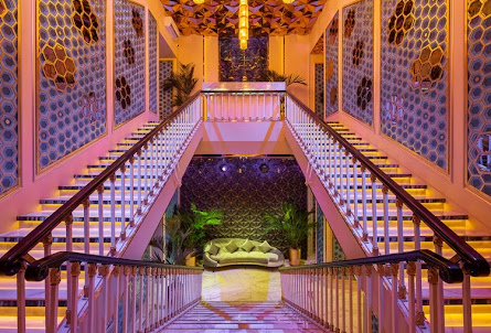 Основной зал  в VIP-балкон №1 