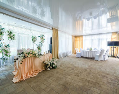  ресторан Тропа