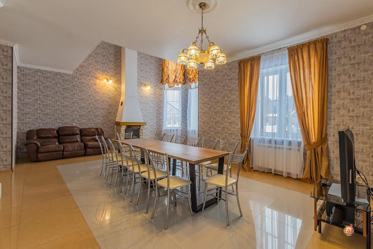 Коттедж с банкетным залом на 30 человек в «Ропшинская Рапсодия» фотография №10