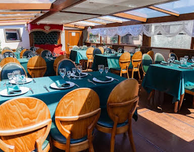 Корпоратив в Теплоход "Генерал"