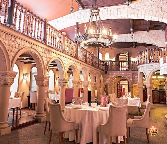 Зал  «Рыцарский»  в «Дворянское гнездо» фотография №6