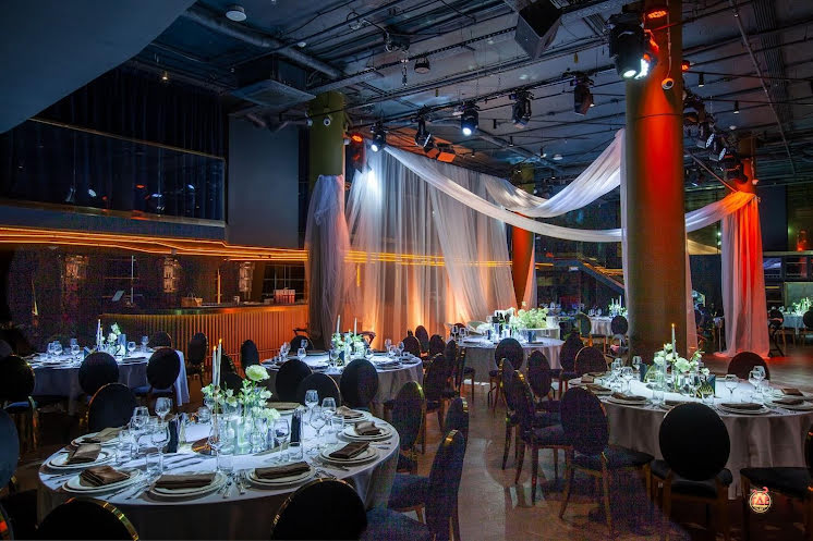 Ресторан Madison в «Madison Event Hall  & Mady» фотография №11